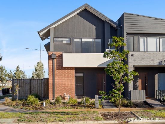 1 Whitehouse Terrace, Thornhill Park, Vic 3335