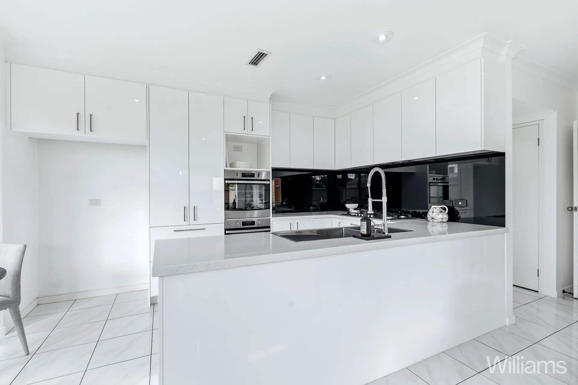 1 Whittaker Court, Williamstown, Vic 3016