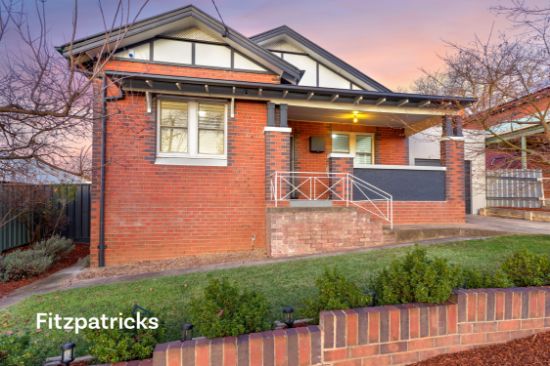 1 Young Street, Turvey Park, NSW 2650