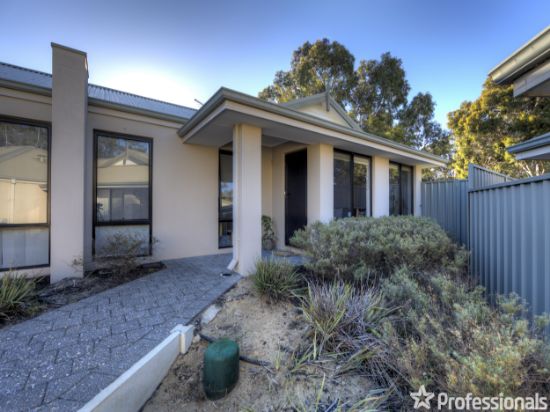 10/6 Strelitzia Avenue, Forrestfield, WA 6058