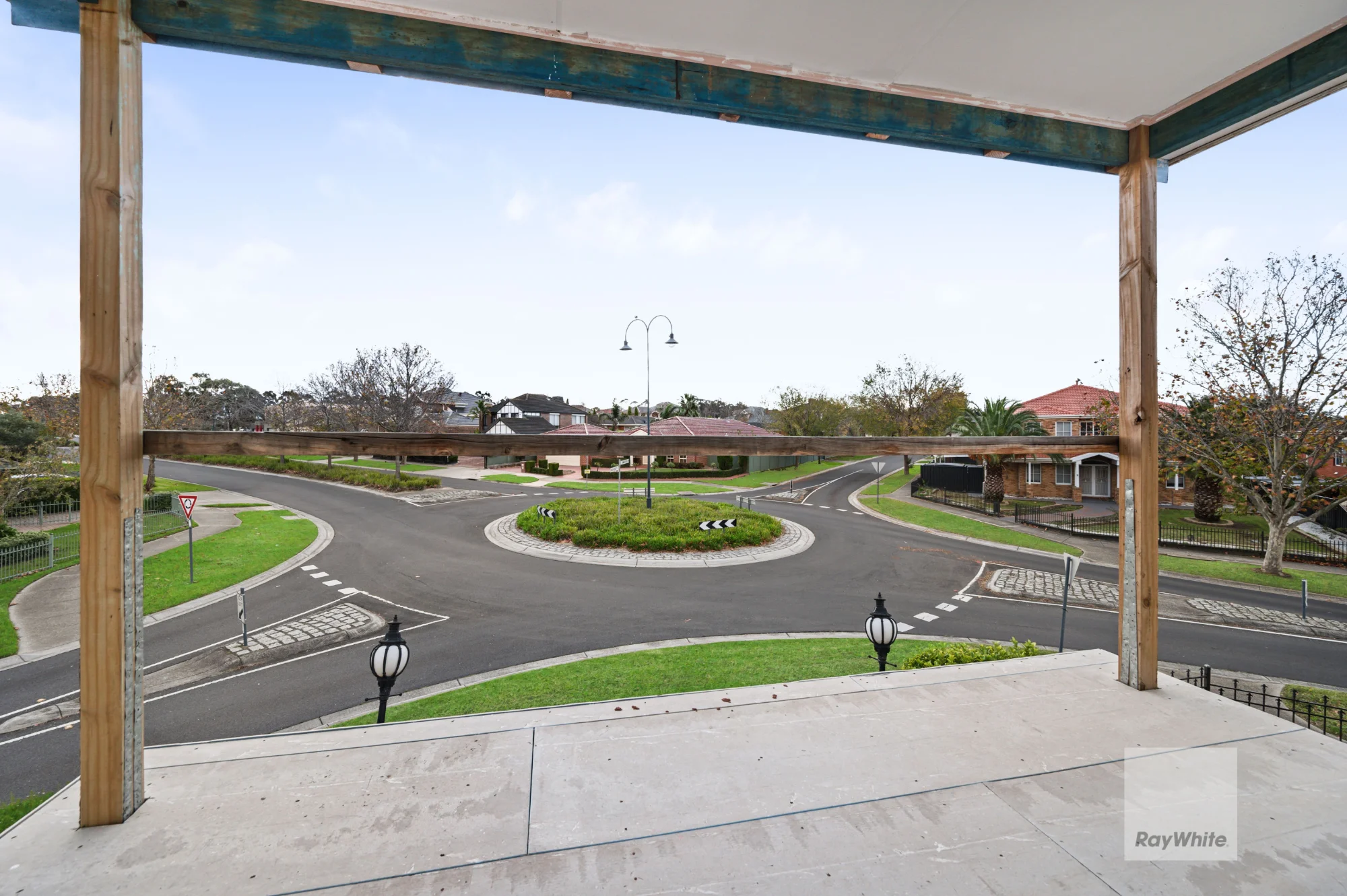 10 Alanbrae Terrace, Attwood VIC 3049