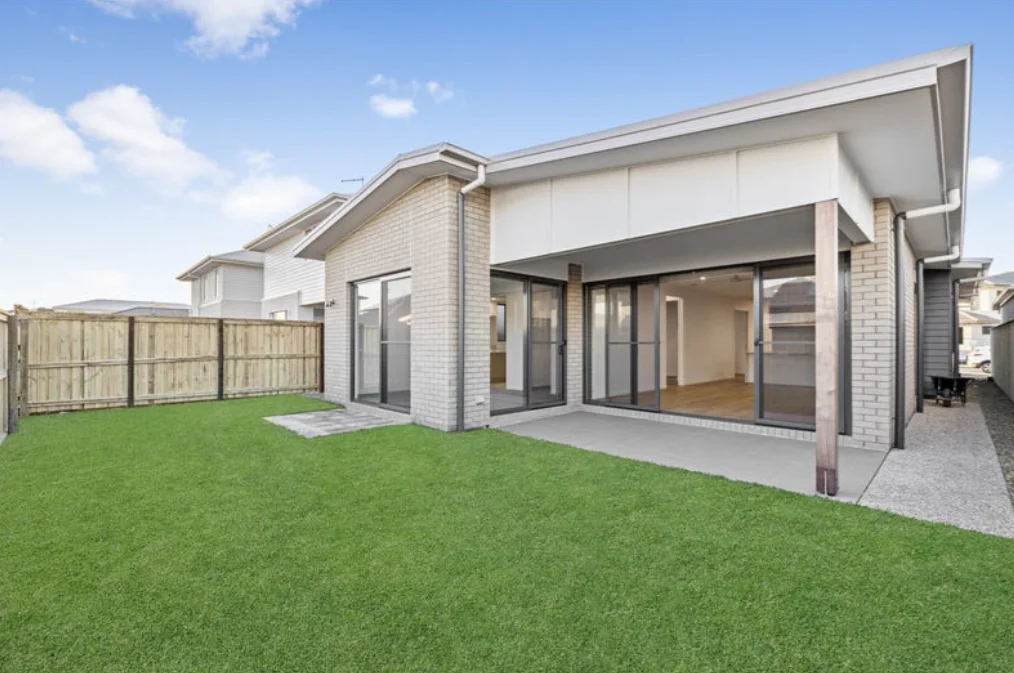 10 Ascot Cct, Palmview, Qld 4553