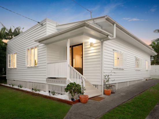 10 Baldwin Street, Redcliffe, Qld 4020
