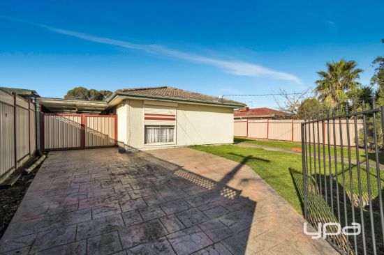 10 Balook Court, Meadow Heights, Vic 3048