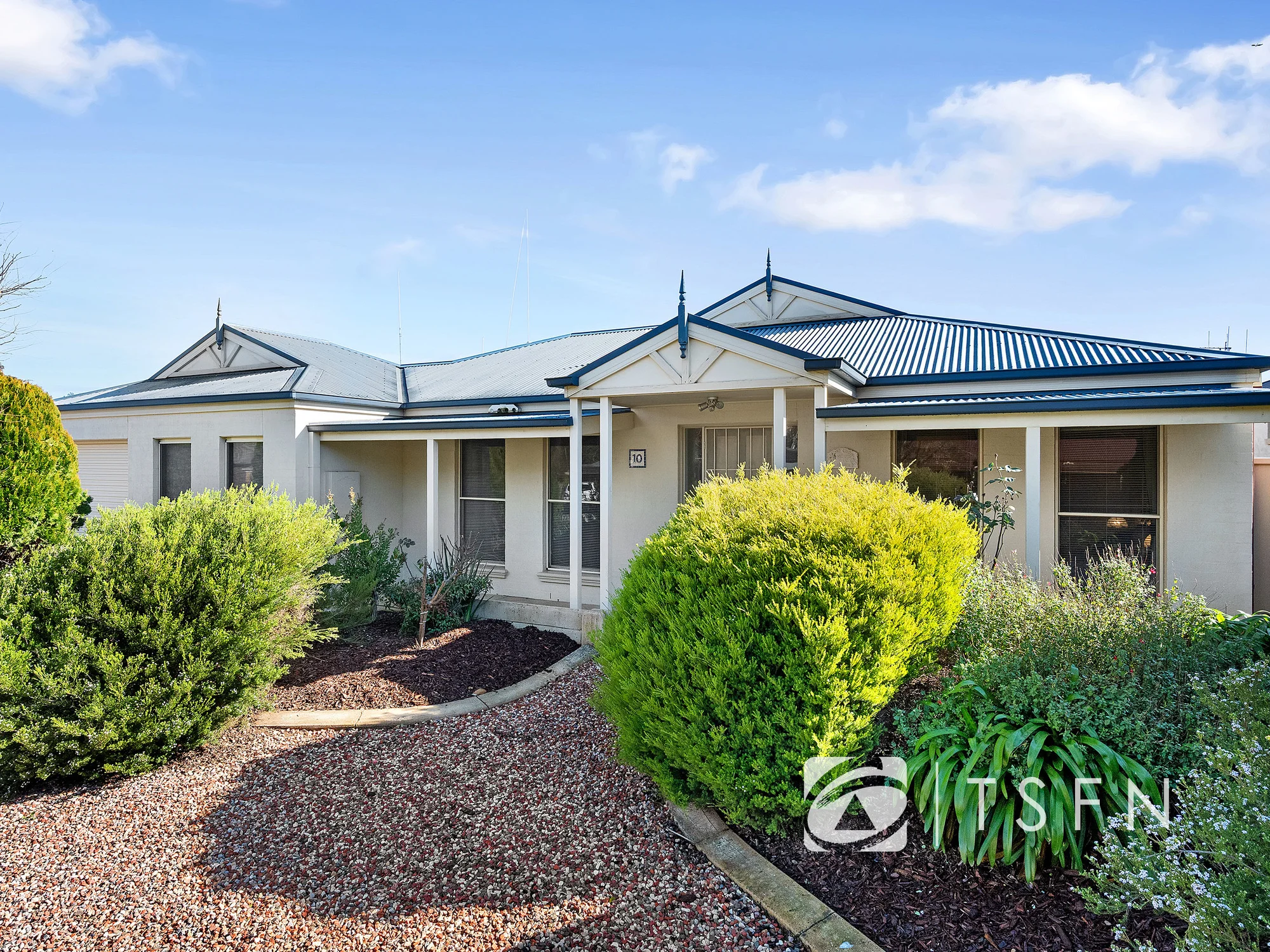 10 Bassett Dr, Strathfieldsaye, Vic 3551