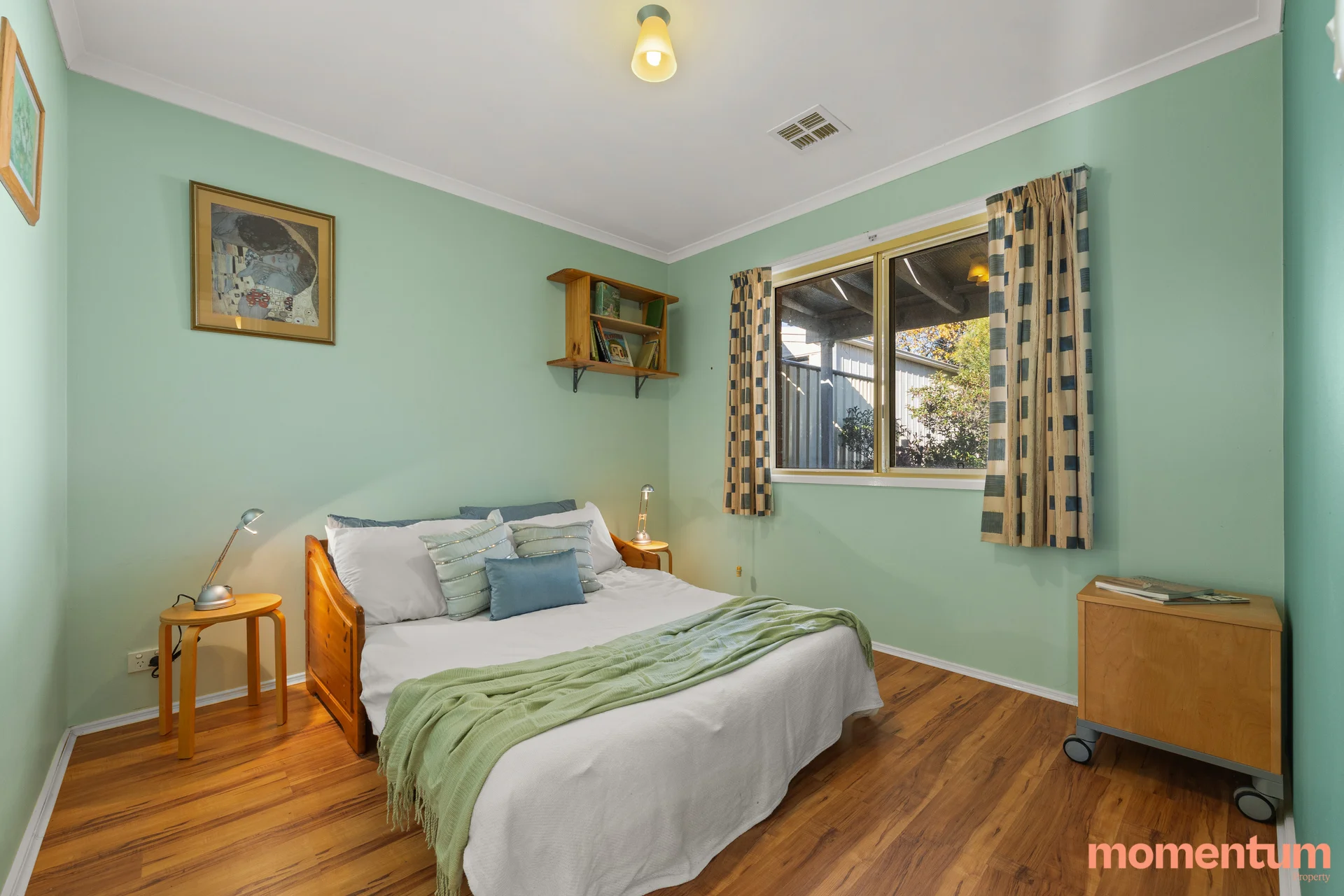10 Bellchambers Crescent, Banks, ACT 2906