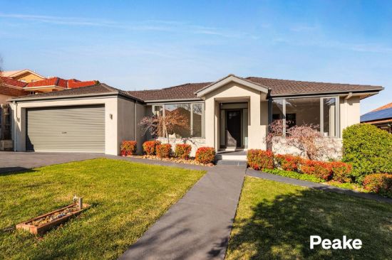 10 Biralee Court, Berwick, Vic 3806