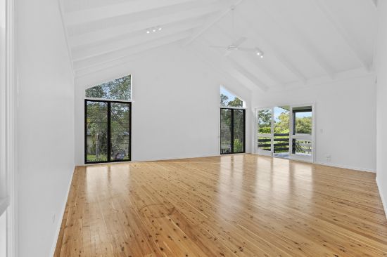 10 Boree Street, Ashmore, Qld 4214