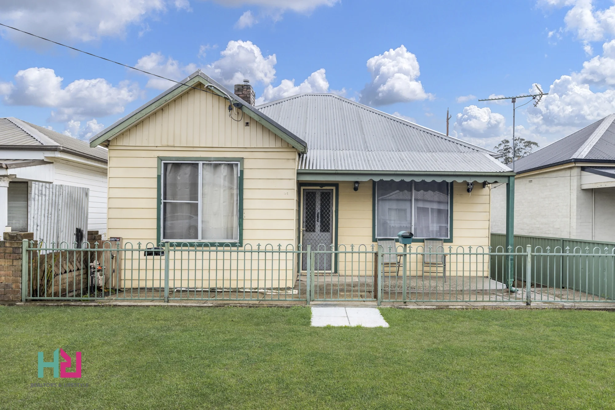 10 Chifley Road, Lithgow, NSW 2790