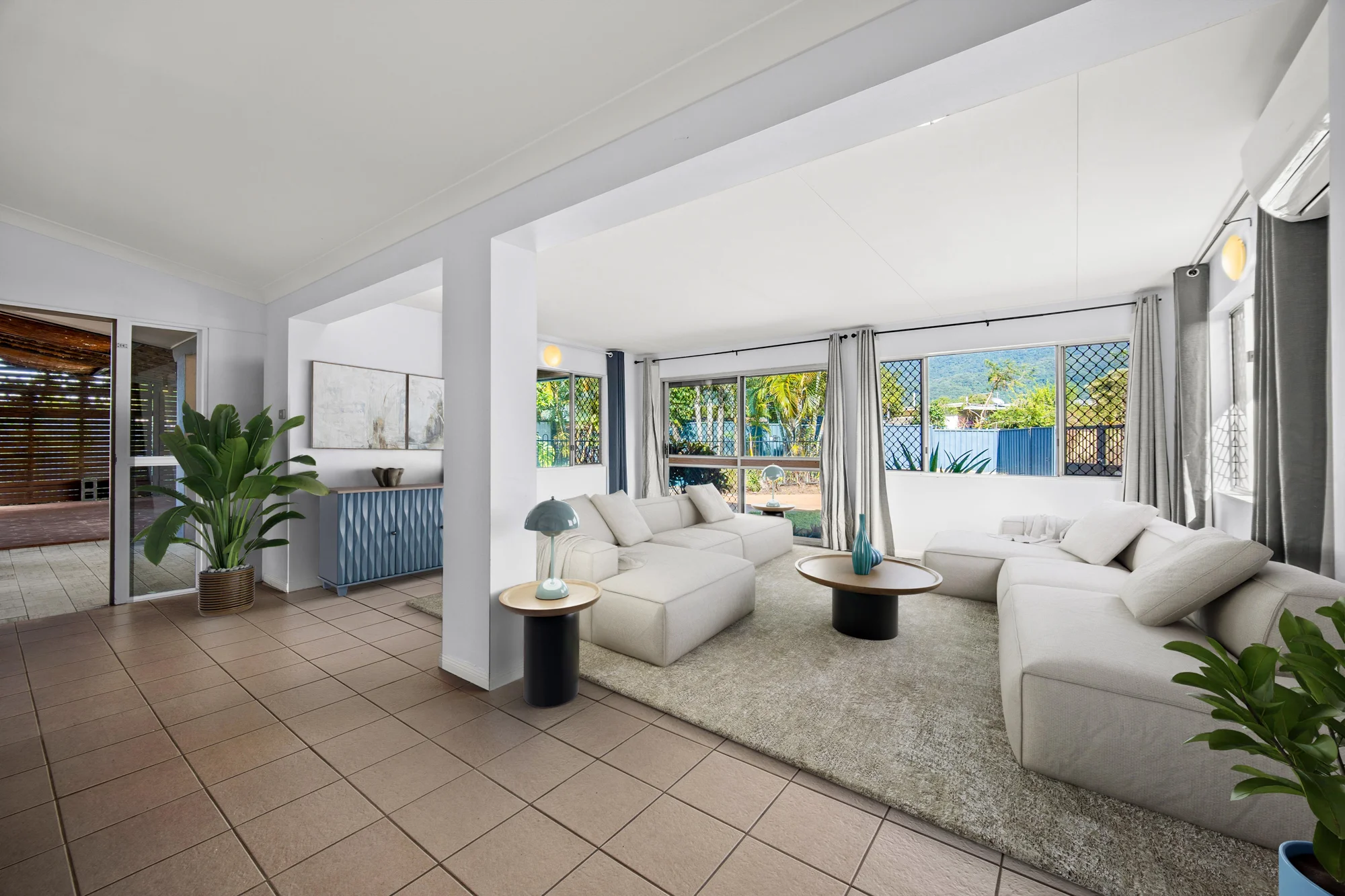 10 Coral Close, Woree, Qld 4868