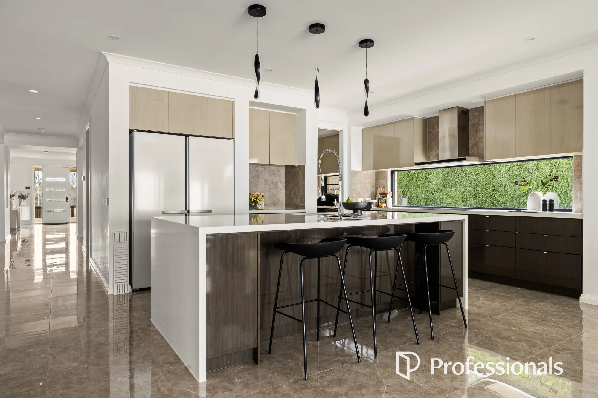 10 Crosbie Road, Murrumbeena, Vic 3163