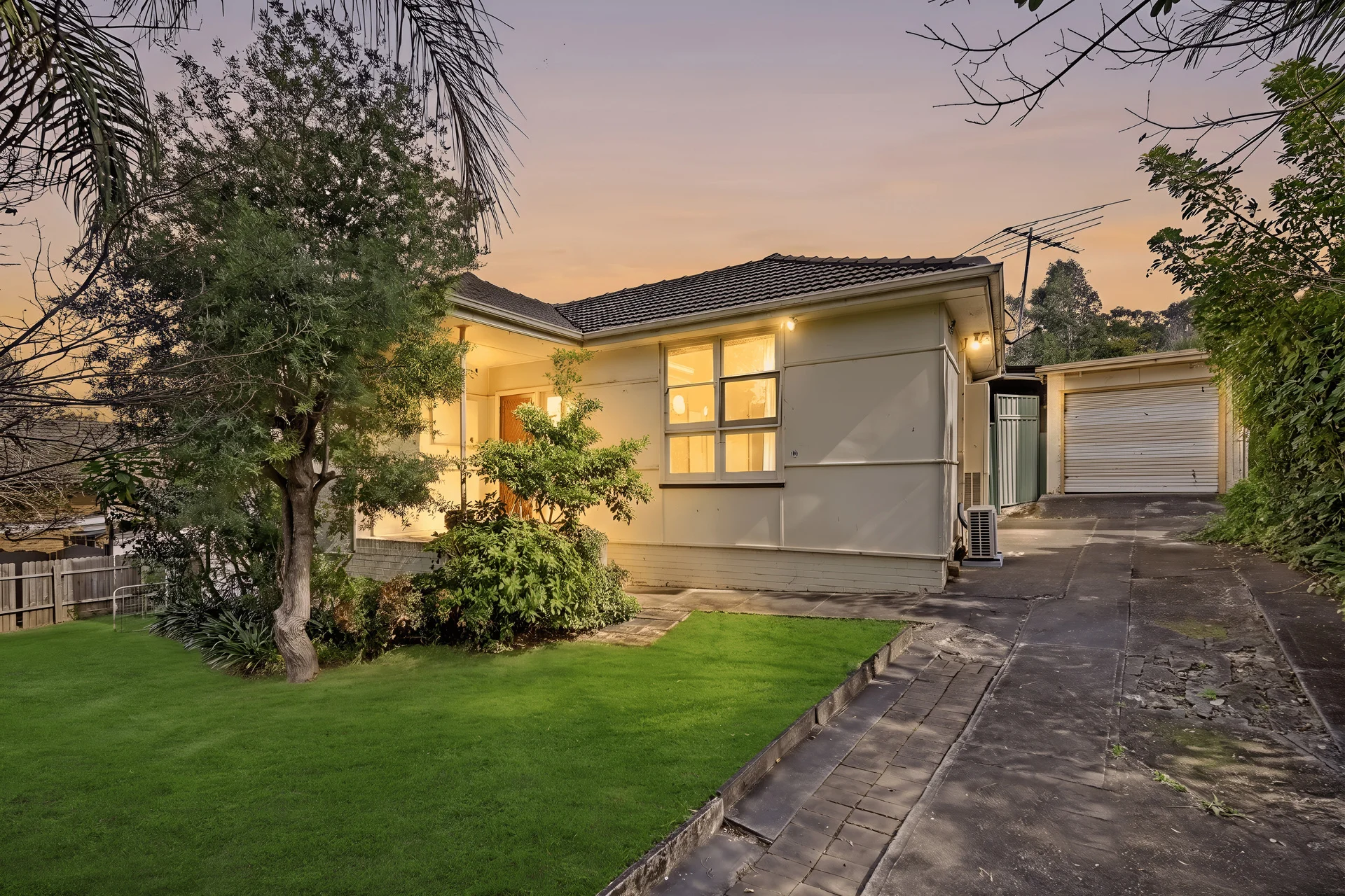 10 Croxon Crescent, Lalor Park, NSW 2147