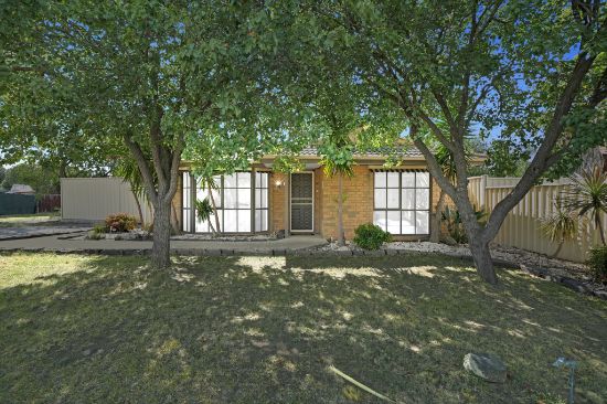 10 Danthonia Street, Delahey, Vic 3037