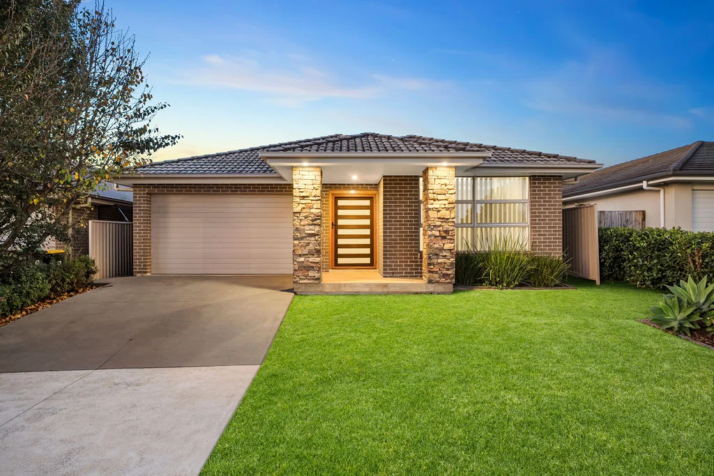 10 Denton Road, Spring Farm, NSW 2570