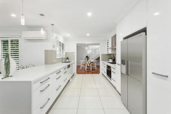 10 Derribong Drive, Cordeaux Heights, NSW 2526