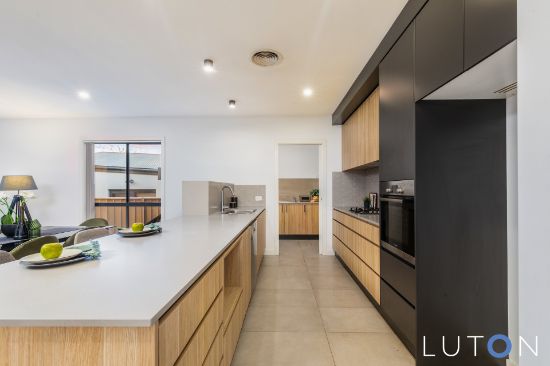 10 Derwent Street, Lyons, ACT 2606