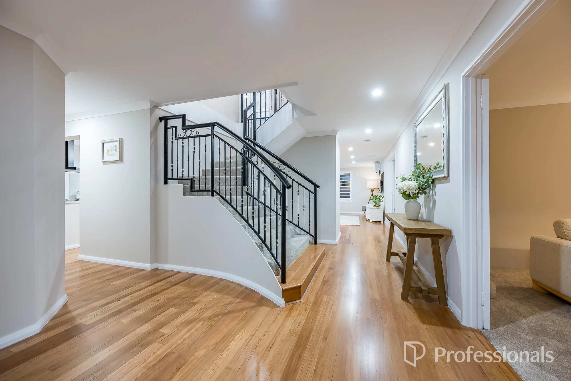 10 Hayling Road, Iluka, WA 6028