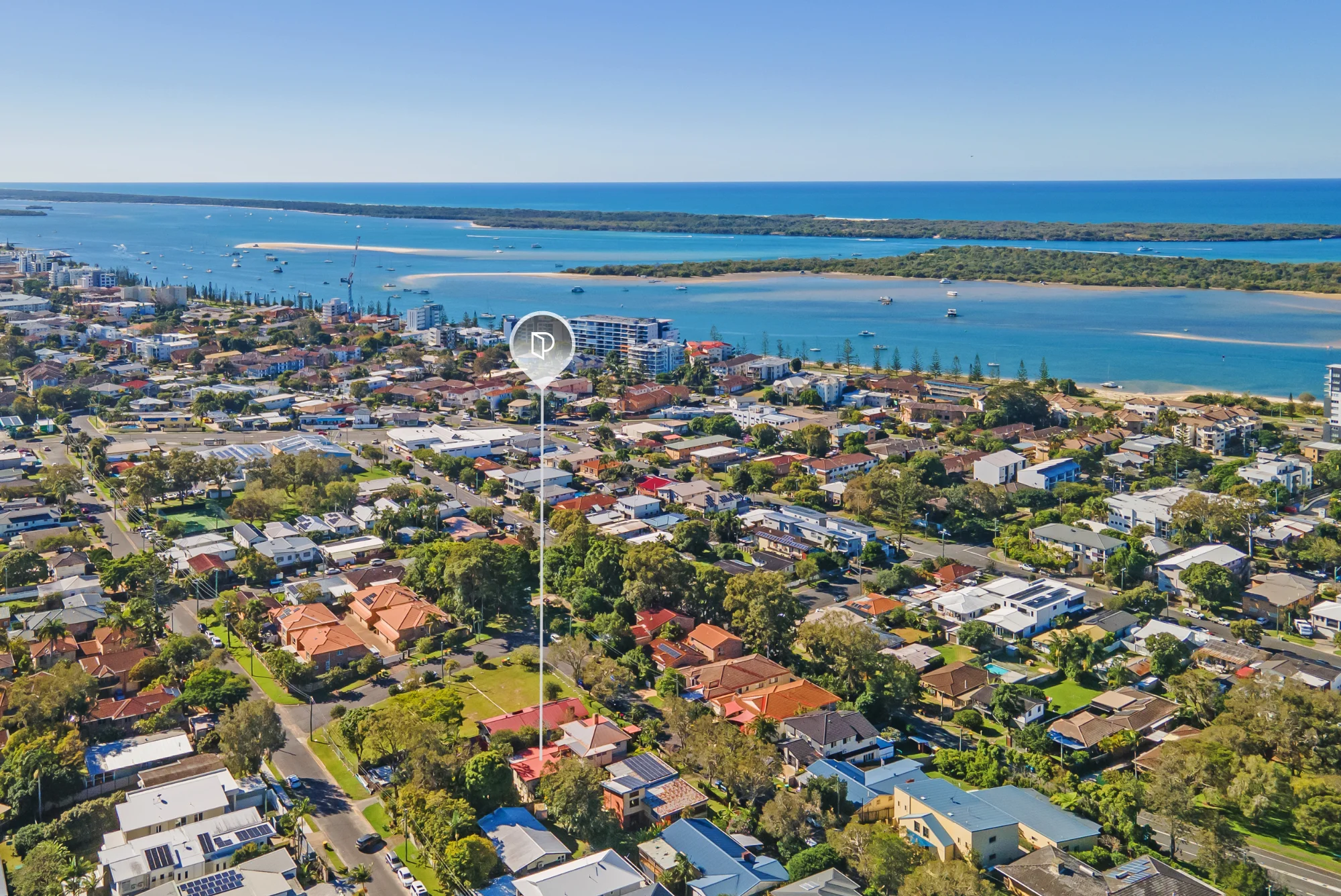 10 Hilltop Street, Labrador, Qld 4215