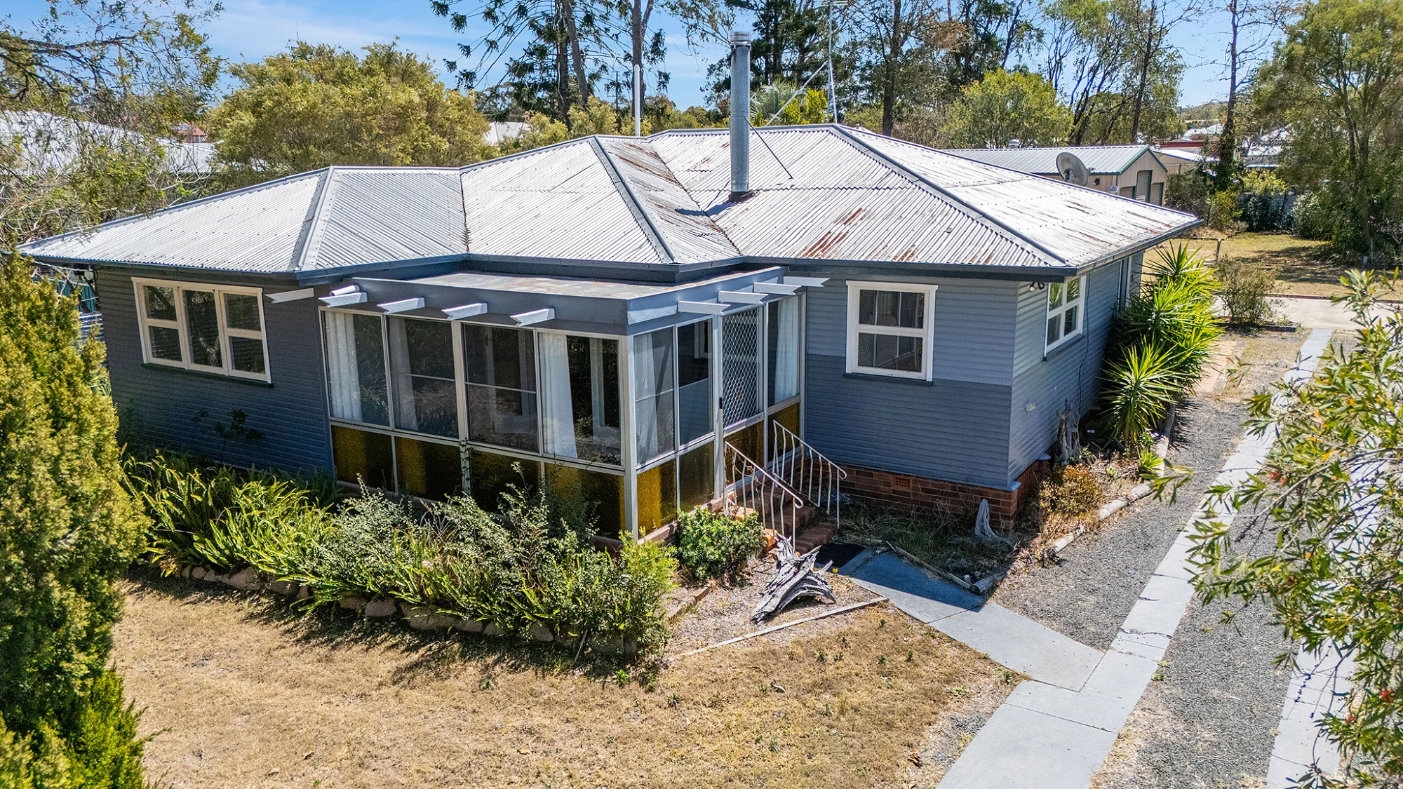 10 John Street, Crows Nest, Qld 4355