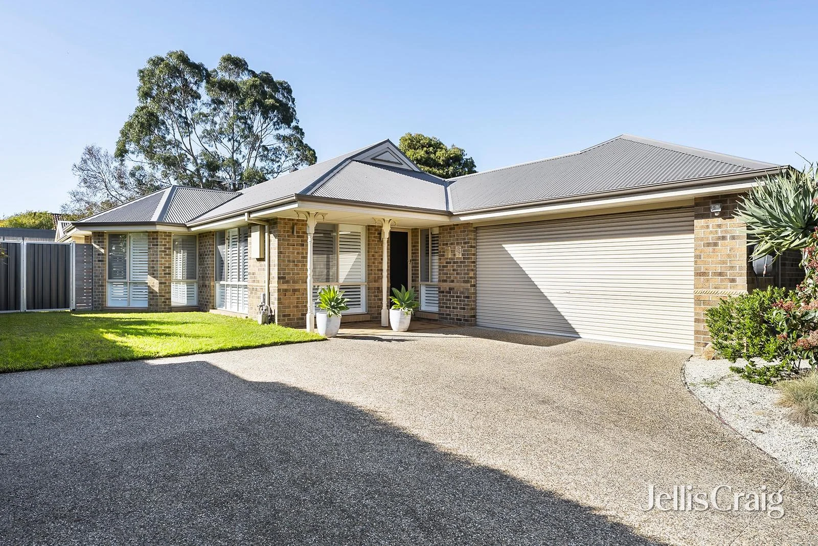 10 John William Drive, Mount Martha, Vic 3934