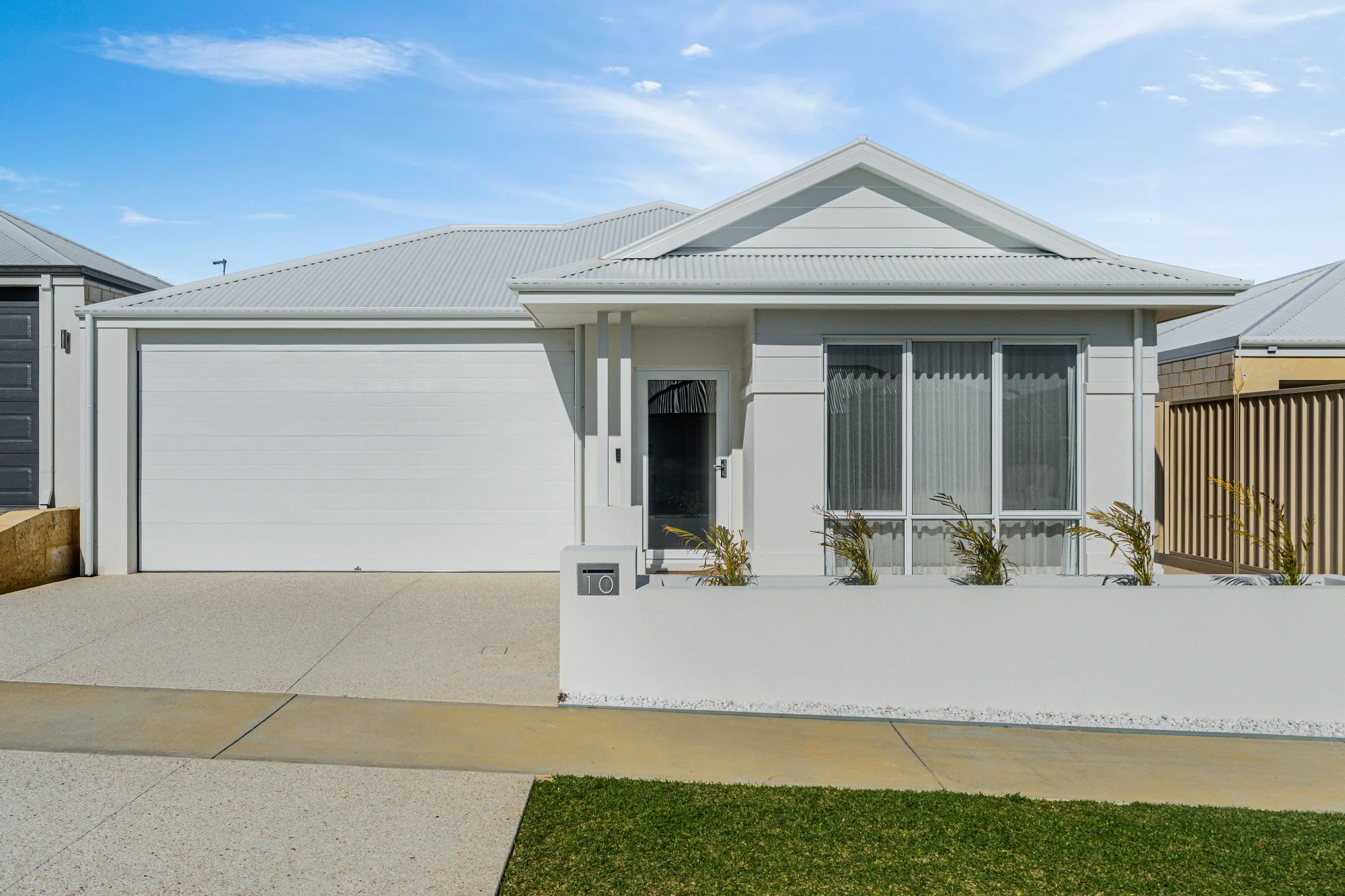 10 Kalamata Circuit, Coogee, WA 6166
