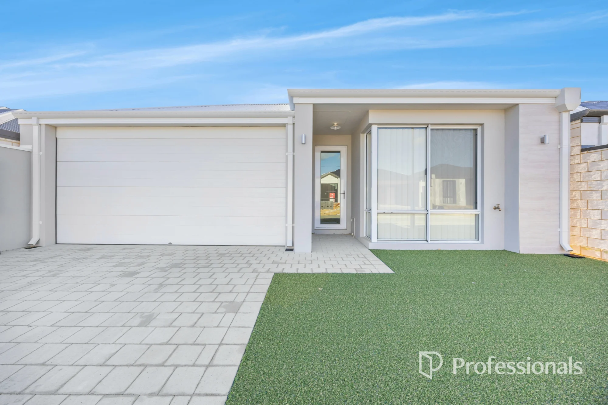 10 Kaolin Lane, Australind, WA 6233