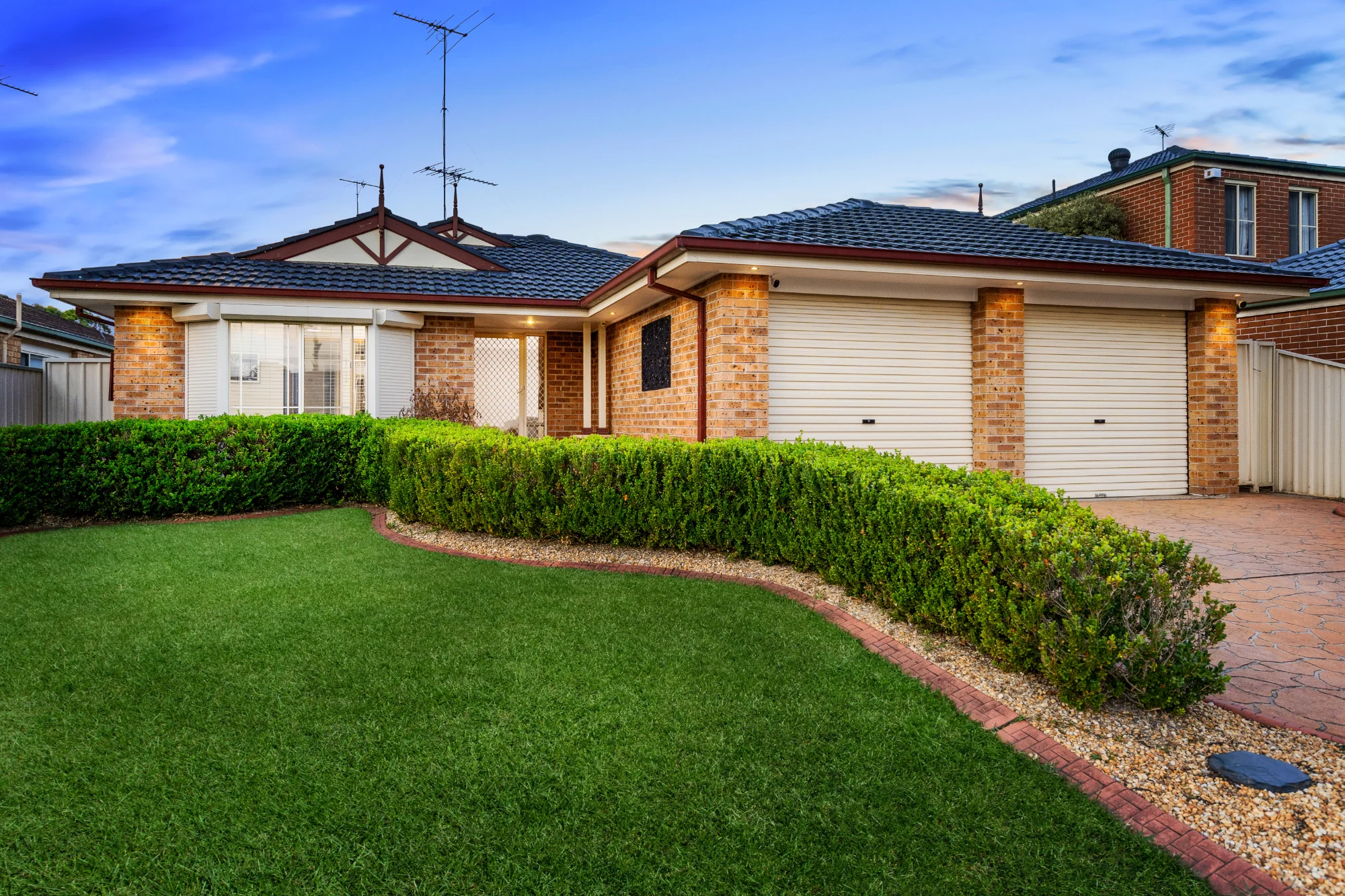 10 Loring Pl, Quakers Hill, NSW 2763