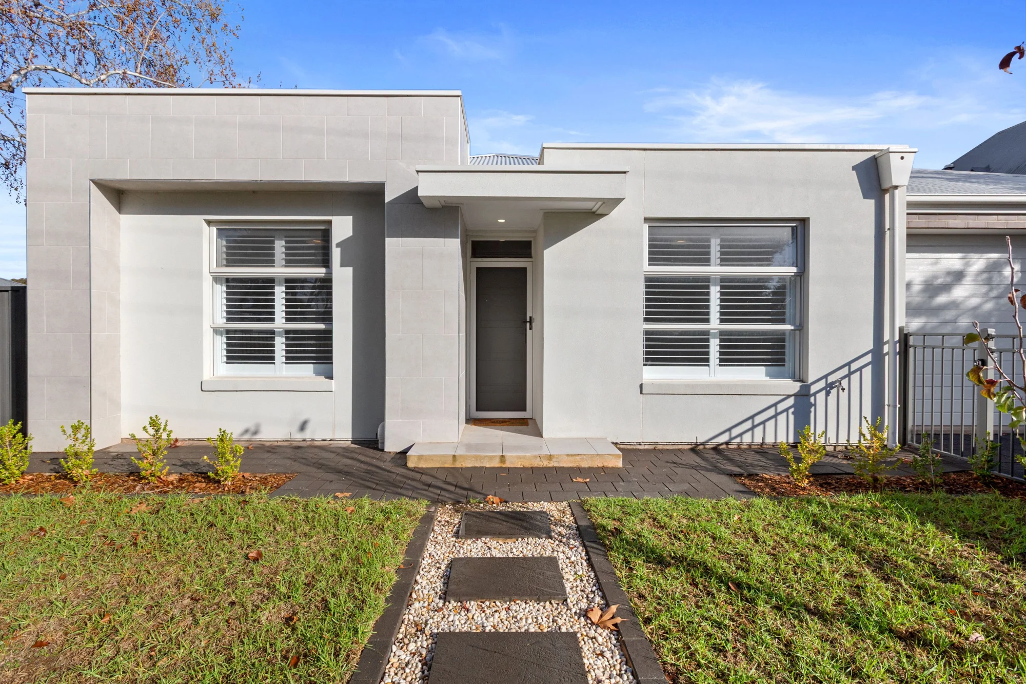 10 Melanto Terrace, Marion SA 5043