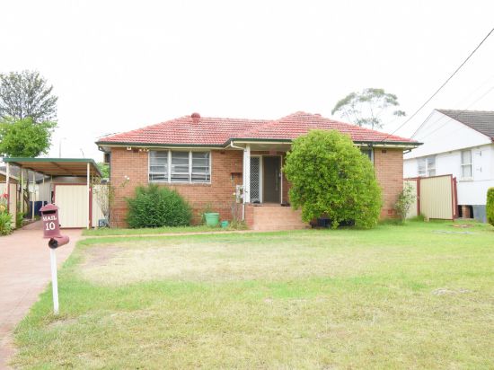 10 Quiros Avenue, Fairfield West, NSW 2165