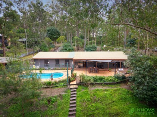 10 Thomas Court, Cashmere, Qld 4500