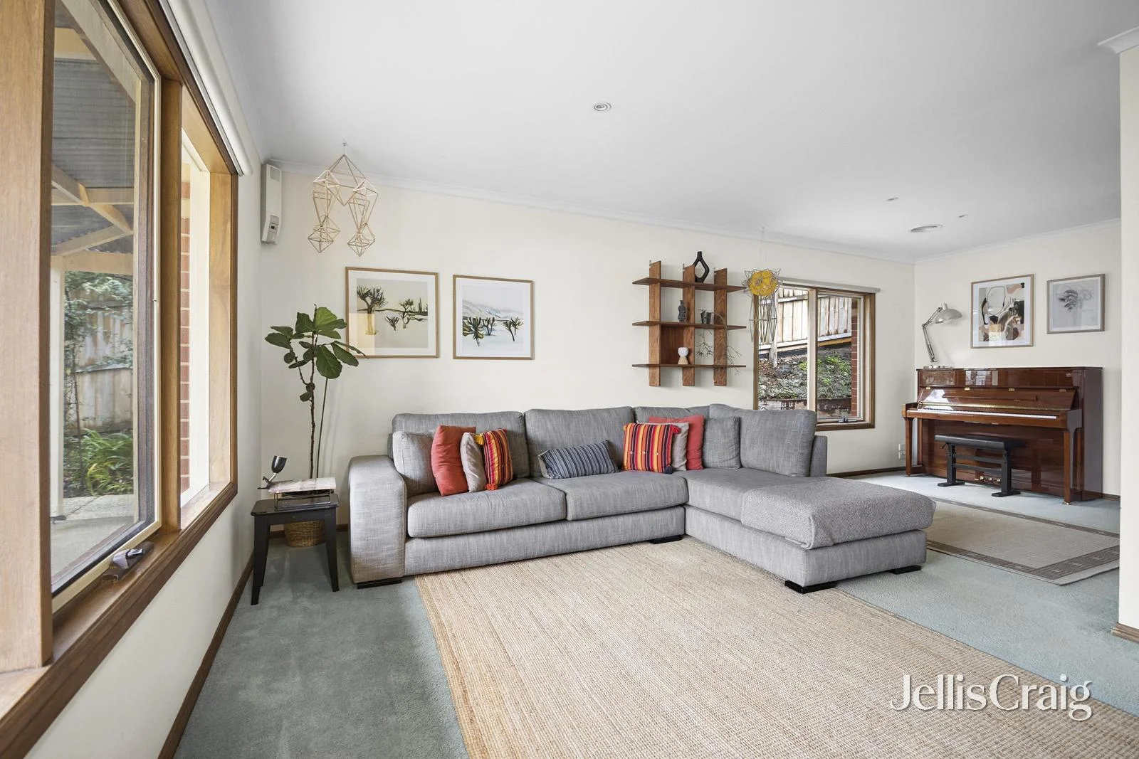 10 Tunbury Court, Highton, Vic 3216
