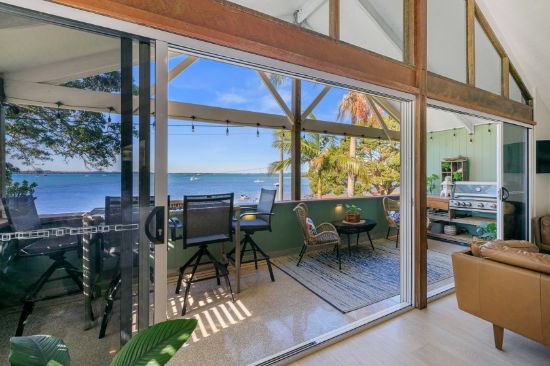 10 Wilson Lane, Victoria Point, Qld 4165