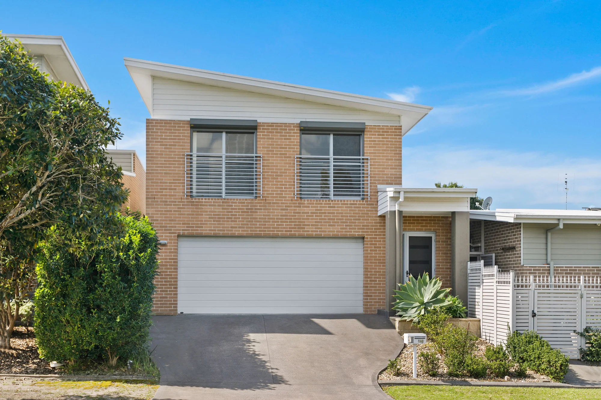 100 Whittaker Street, Flinders NSW 2529