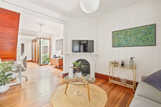 101 Burren Street, Newtown, NSW 2042