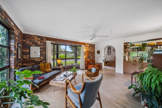 101 Cooroora Street, Battery Hill, Qld 4551