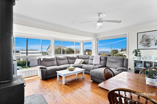 102 Attunga Avenue, Kiama Heights, NSW 2533