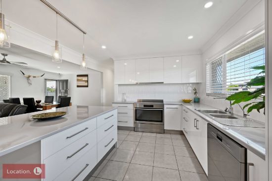 102 Avenell Street, Avenell Heights, Qld 4670