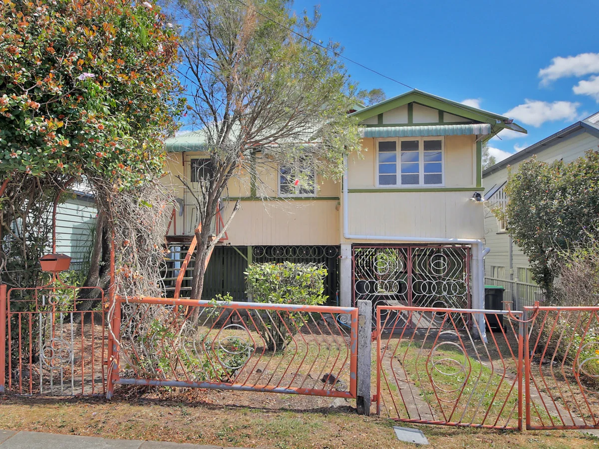 102 Milsom Street, Coorparoo, Qld 4151
