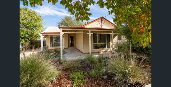 1043 Barooga Street, North Albury, NSW 2640