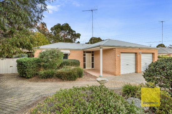 105 Glastonbury Drive, Highton, Vic 3216