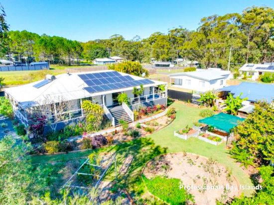 108 kings Road, Russell Island, Qld 4184