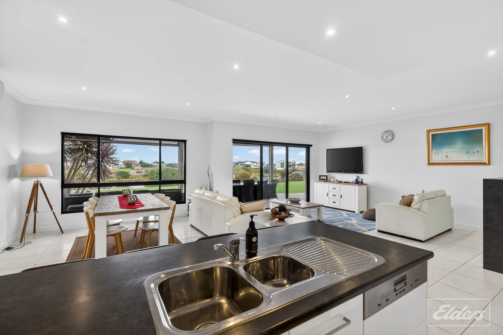 109 - 111 Wentworth Parade, Hindmarsh Island, SA 5214