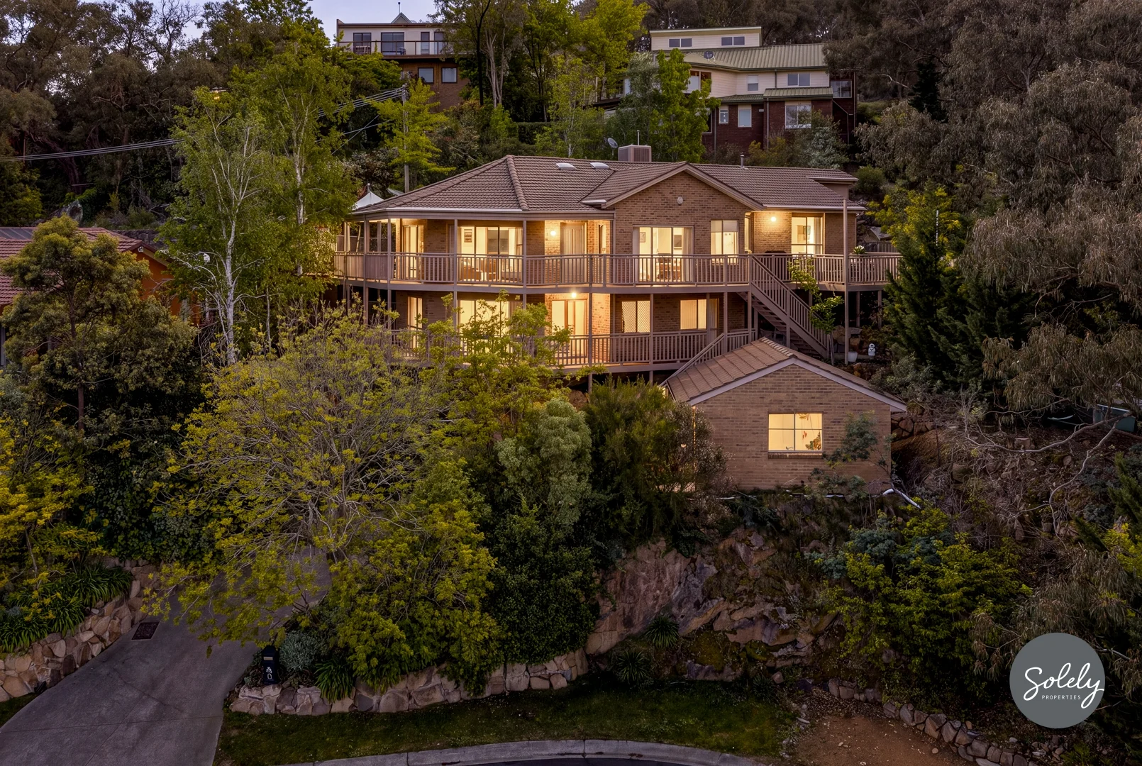 11 Aland Place, Fadden, ACT 2904