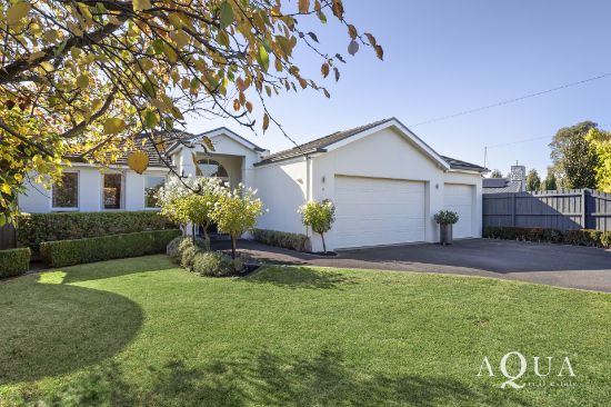 11 Allen Drive, Mount Eliza, Vic 3930