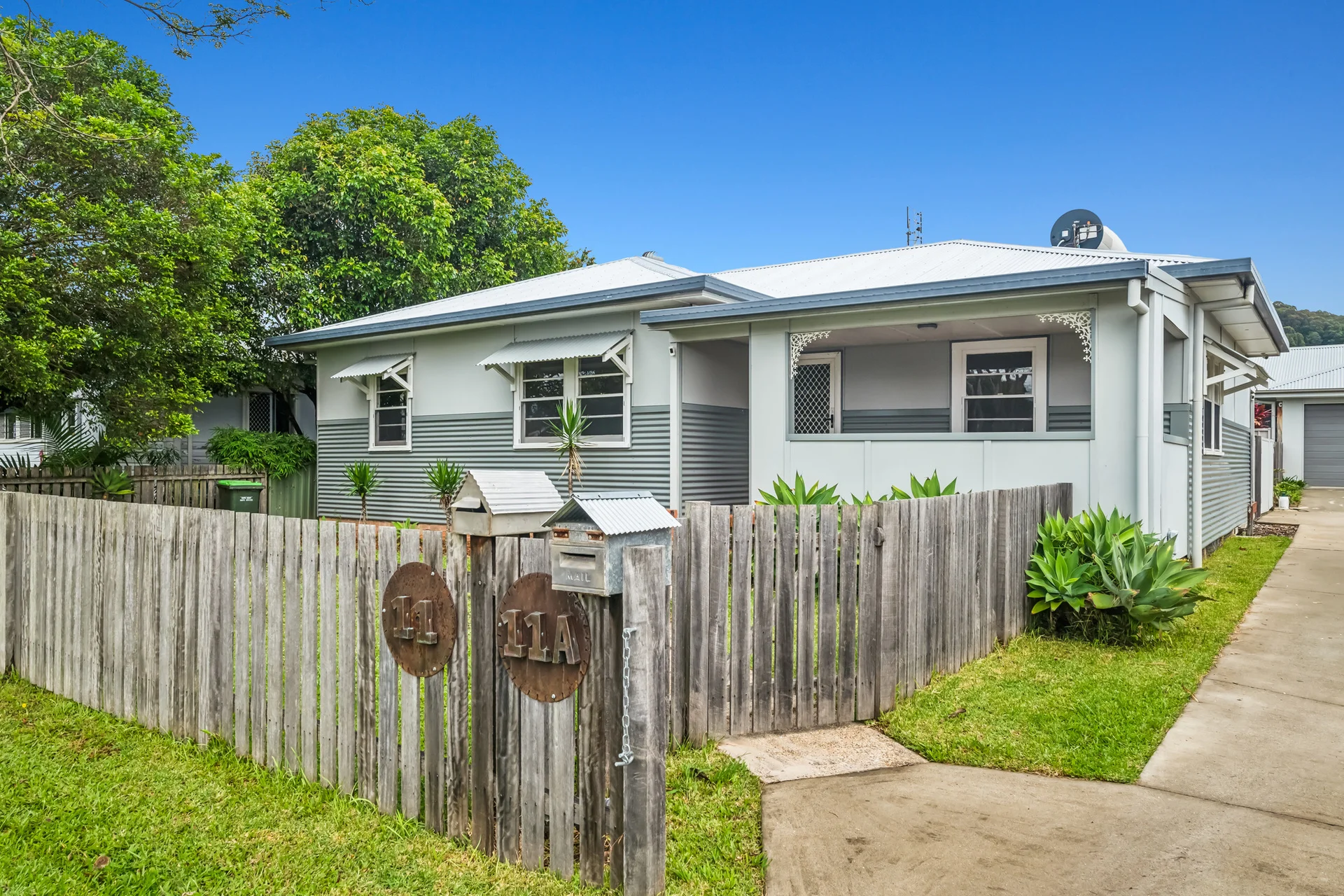 11 Azalea Avenue, Coffs Harbour, NSW 2450