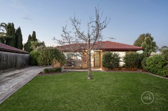 11 Bellevue Court, Mill Park, Vic 3082