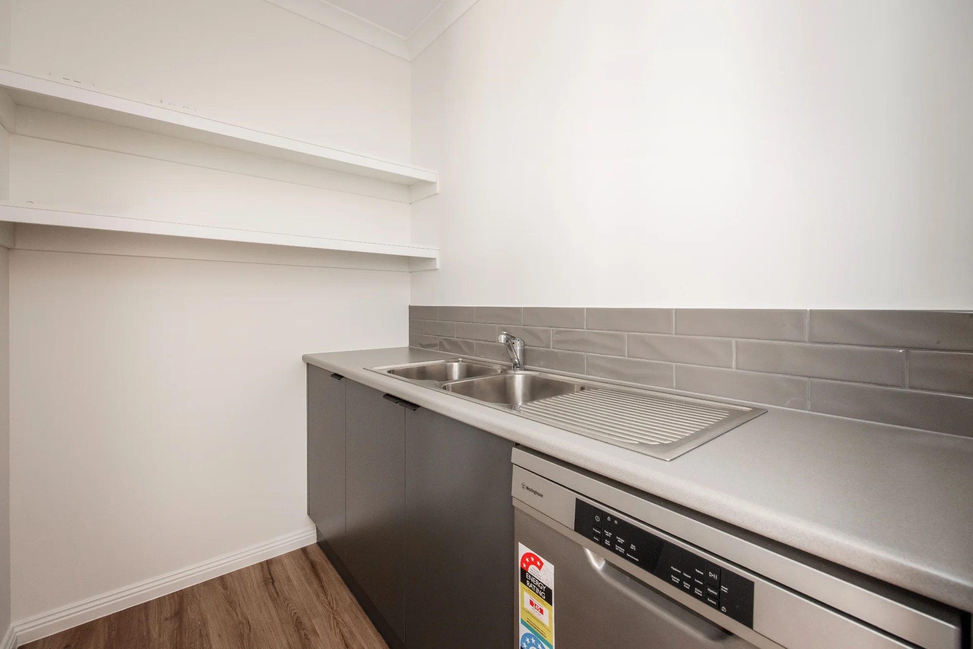 11 Birchall Crescent, Leneva VIC 3691