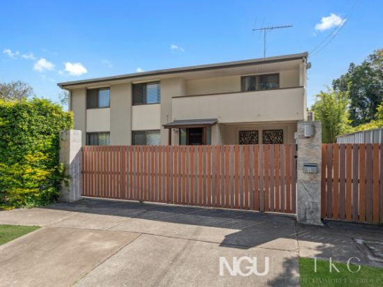 11 Creek Street, Silkstone, Qld 4304