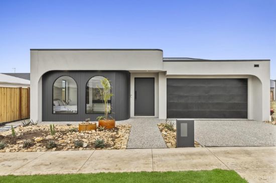11 Danaher  Avenue, Waurn Ponds, Vic 3216
