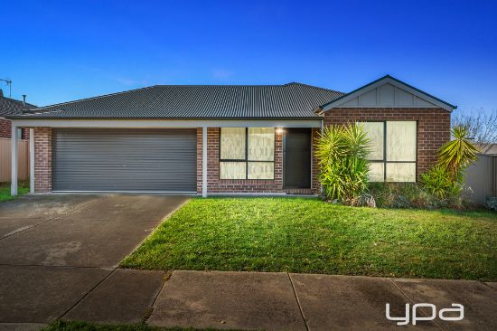 11 Deakin Drive, Delacombe, Vic 3356